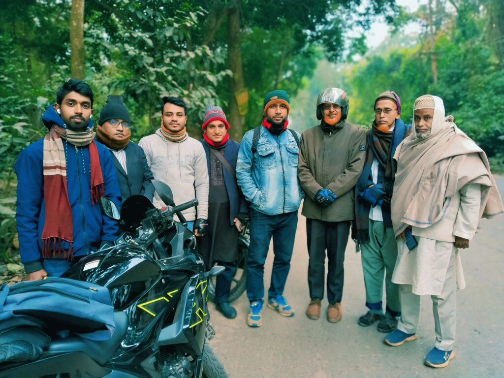 মধুপুর গড়ে বনভোজনে মুখর উপজেলা প্রেসক্লাব মুক্তাগাছা (ইউপিসিএম) টীম